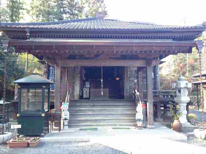 秩父札所二十四番法泉寺の観音堂